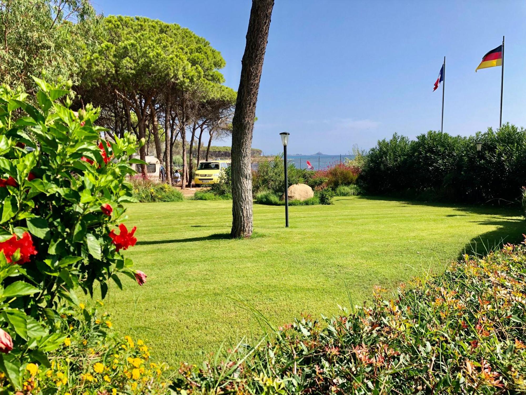 Camping Cala D'Ostia Pula Exterior photo